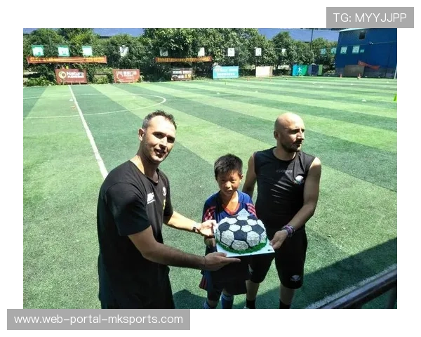 足球青少年培训标准统一,欧足联认证体系扩围 足球青少年培训标准统一,欧足联认证体系扩围