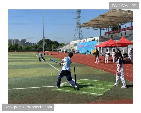 基层观察：英国数百所小学引入软式垒球课程